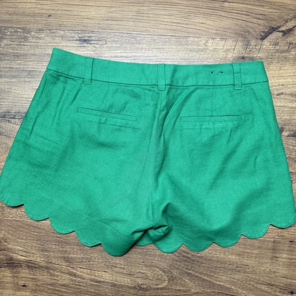 J Crew Linen‎ Cotton Blend Size 6 Scalloped Hem Kelly Green Womens Shorts - Picture 2 of 6